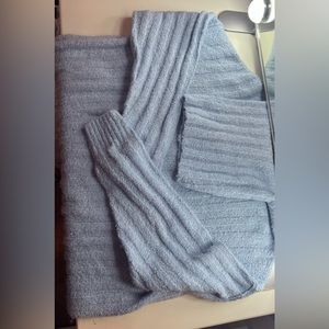 never worn size small blue sweater!